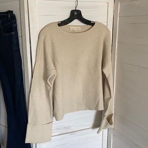 Love stitch size small pullover sweater